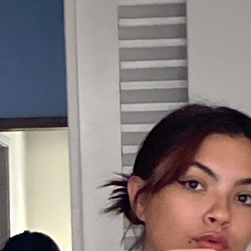 Meet your Posher, Sariah